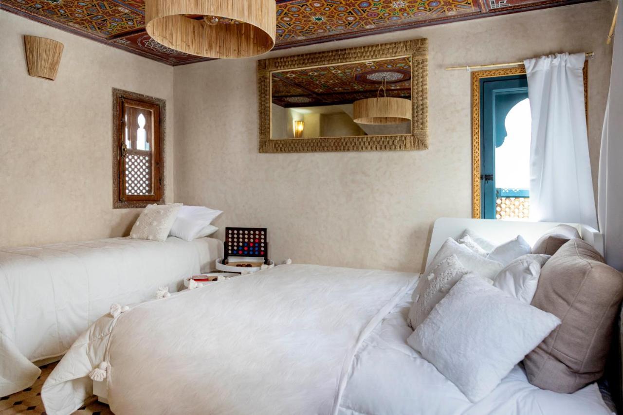 Dar Tahendit Tangier Bagian luar foto